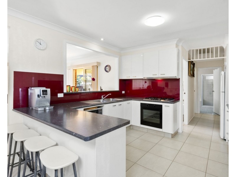 22 Captain Cook Crescent, Long Jetty NSW 2261