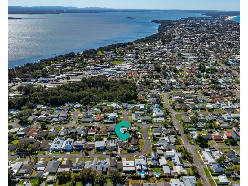 22 Captain Cook Crescent, Long Jetty NSW 2261