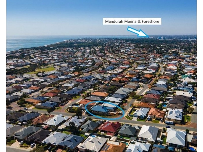 30 Waratah Circle, Halls Head WA 6210