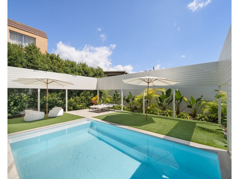 3 Marine Parade, Redcliffe QLD 4020