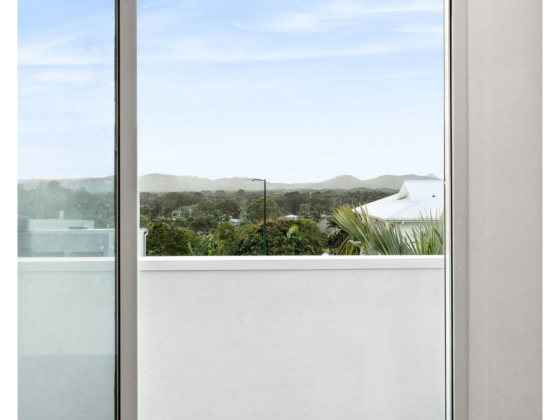 12 Greenhills Place, Coolum Beach QLD 4573
