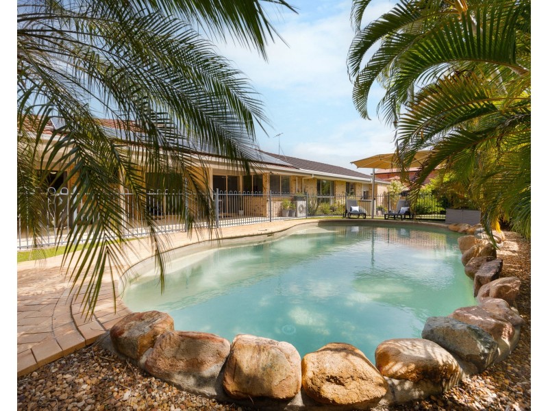 8 Susan Close, Bracken Ridge QLD 4017