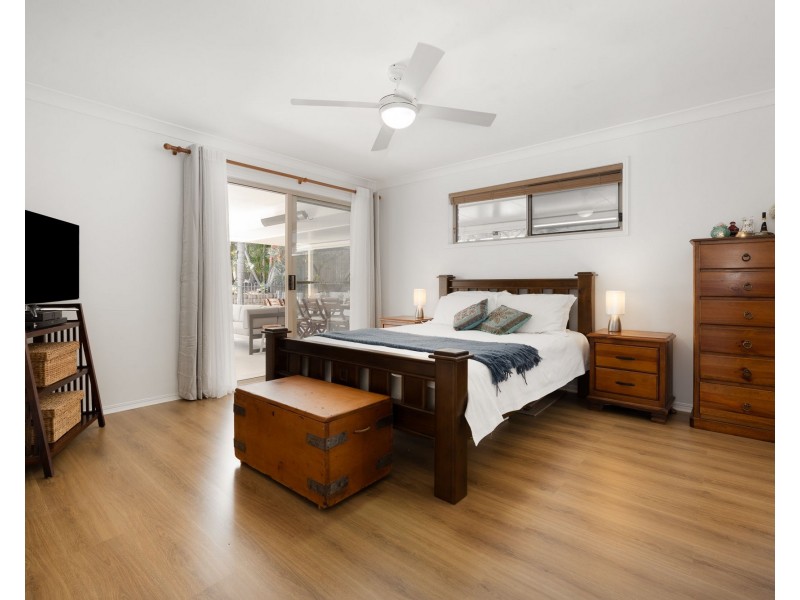 8 Susan Close, Bracken Ridge QLD 4017