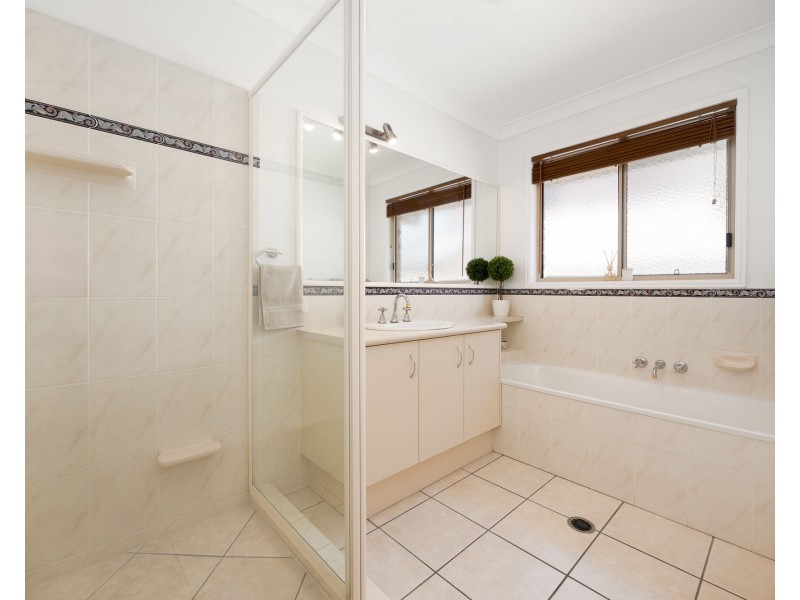 8 Susan Close, Bracken Ridge QLD 4017