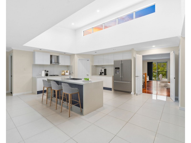 68 Diamantina Circuit, Pacific Pines QLD 4211