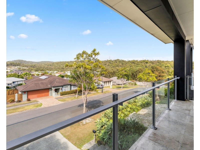 68 Diamantina Circuit, Pacific Pines QLD 4211