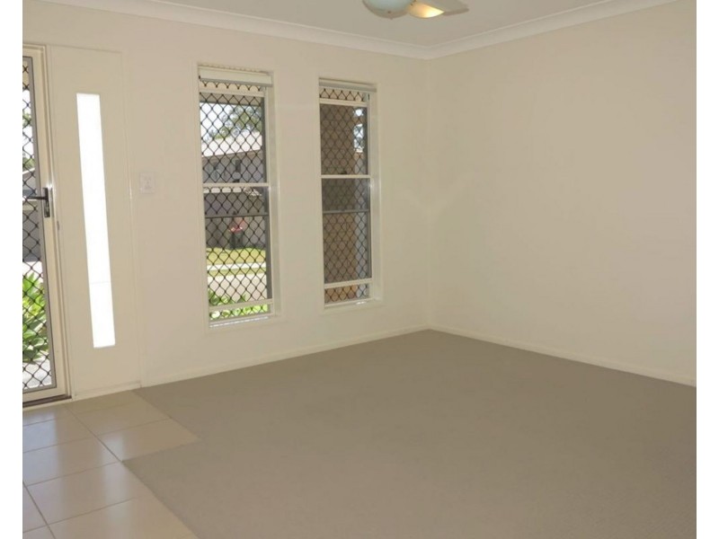 1/22 Braxlaw Crescent, Dakabin QLD 4503