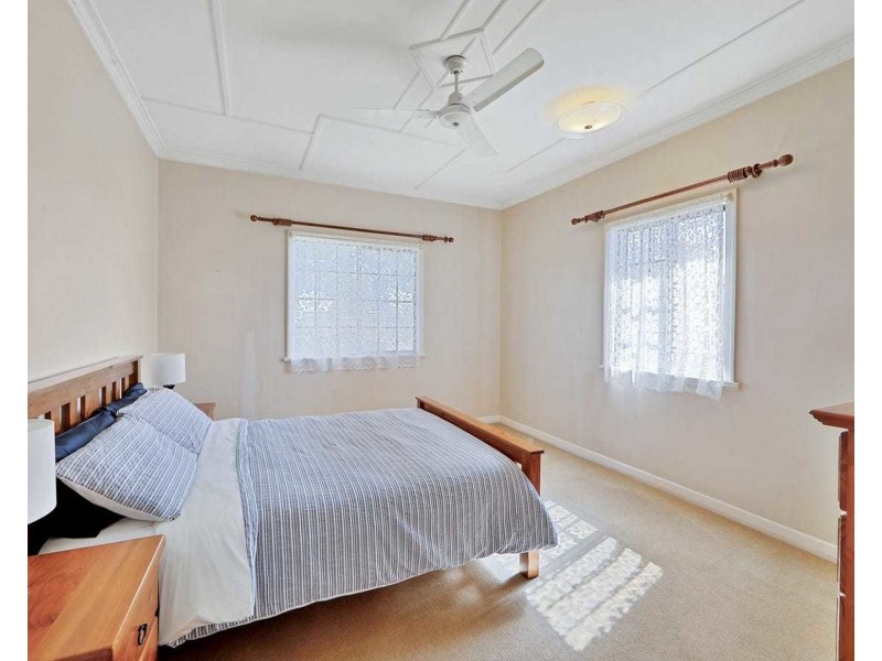 7 Anderson Street, Avenell Heights QLD 4670