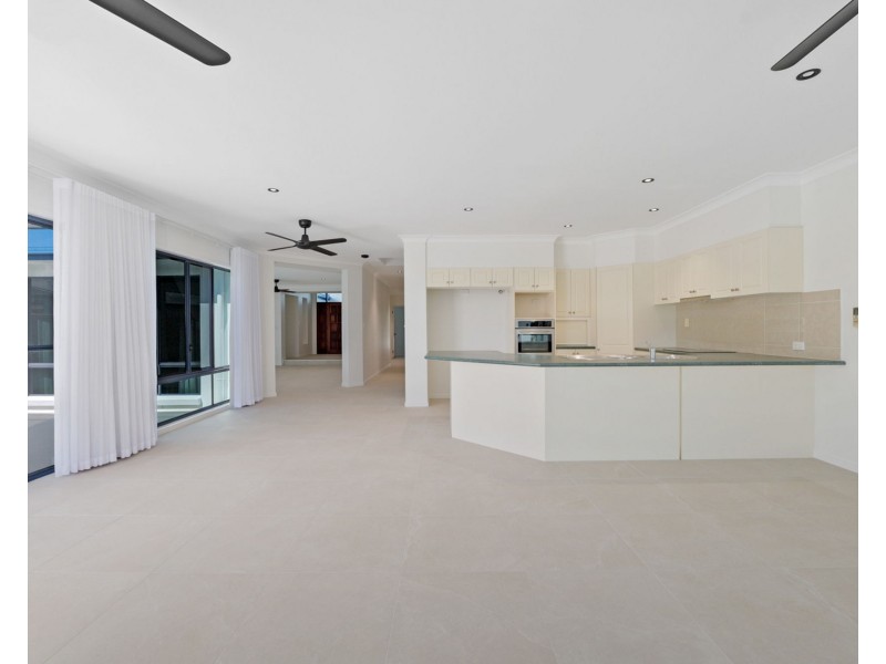 11 Webb Ellis Court, Pelican Waters QLD 4551