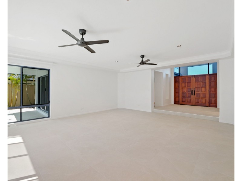 11 Webb Ellis Court, Pelican Waters QLD 4551