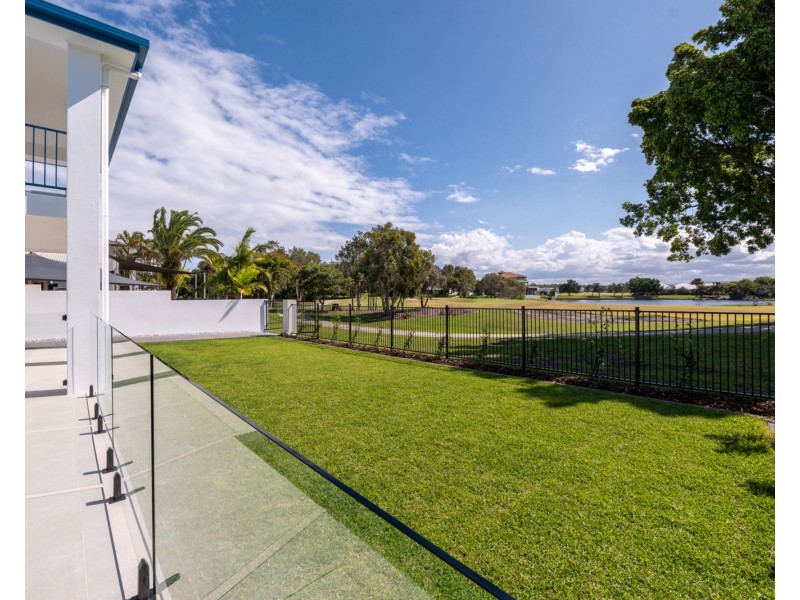 11 Webb Ellis Court, Pelican Waters QLD 4551