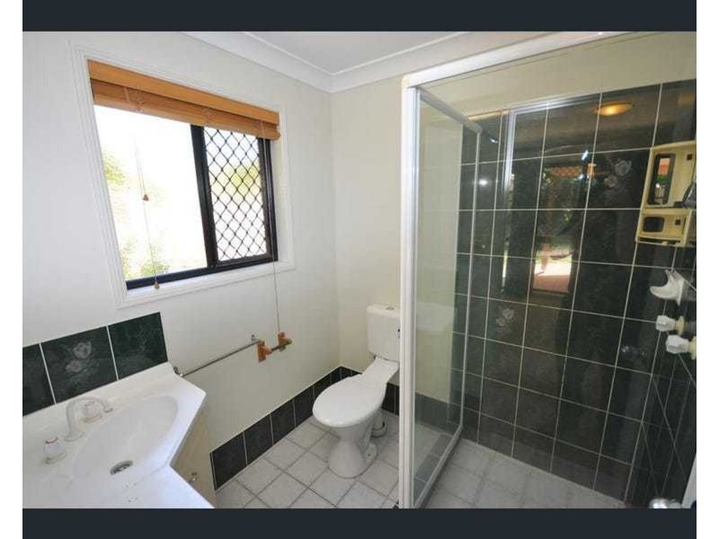 6 Phar Lap Court, Little Mountain QLD 4551