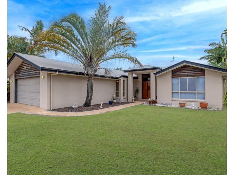 6 Botany Drive, Pelican Waters QLD 4551