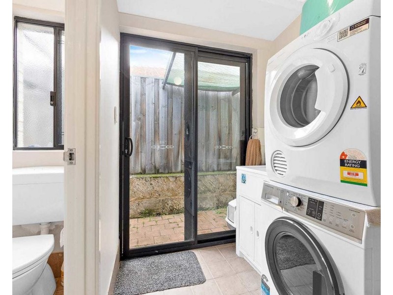 8 Durant Way, Ellenbrook WA 6069