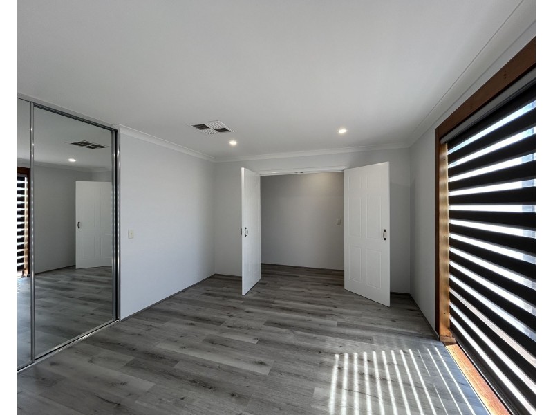 33 Chaparral Crescent, Willetton WA 6155