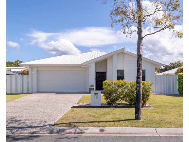 10 Sylvie Street, Pelican Waters QLD 4551