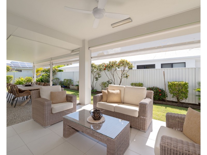 10 Sylvie Street, Pelican Waters QLD 4551