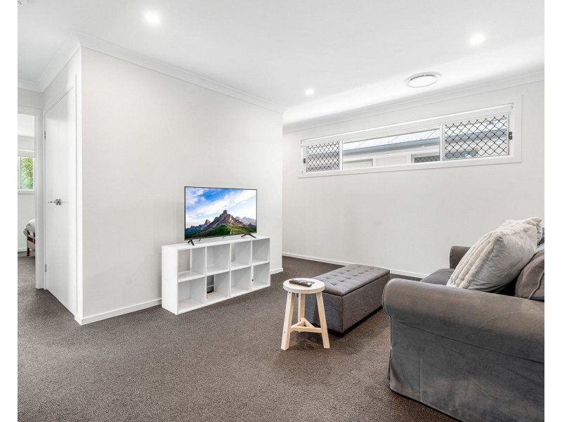 19 Ruchi Place, Wynnum West QLD 4178