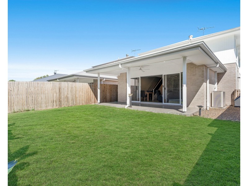 19 Ruchi Place, Wynnum West QLD 4178