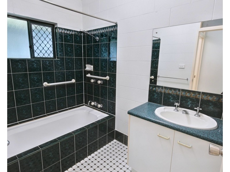 1/47 Idalia Road, Mount Sheridan QLD 4868