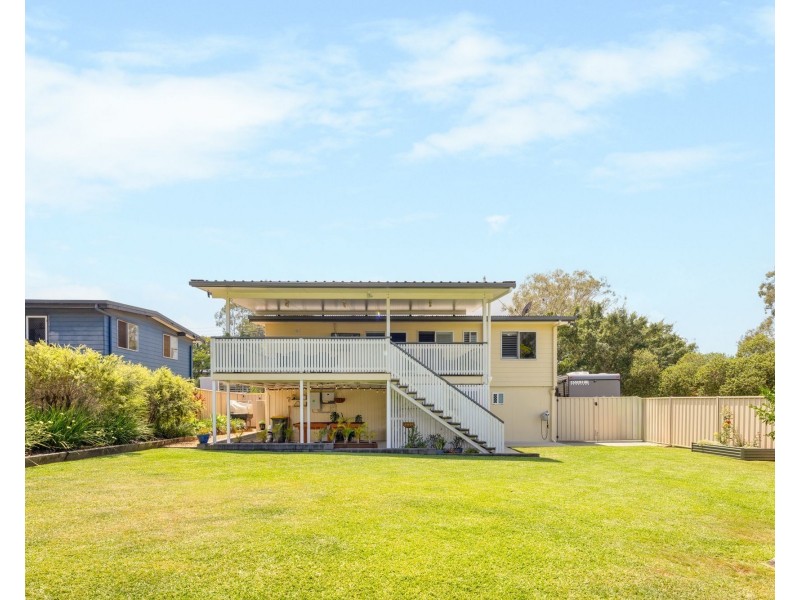 34 Carwell Avenue, Petrie QLD 4502