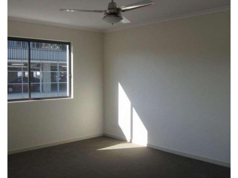 1/19 Latham Street, Chermside QLD 4032