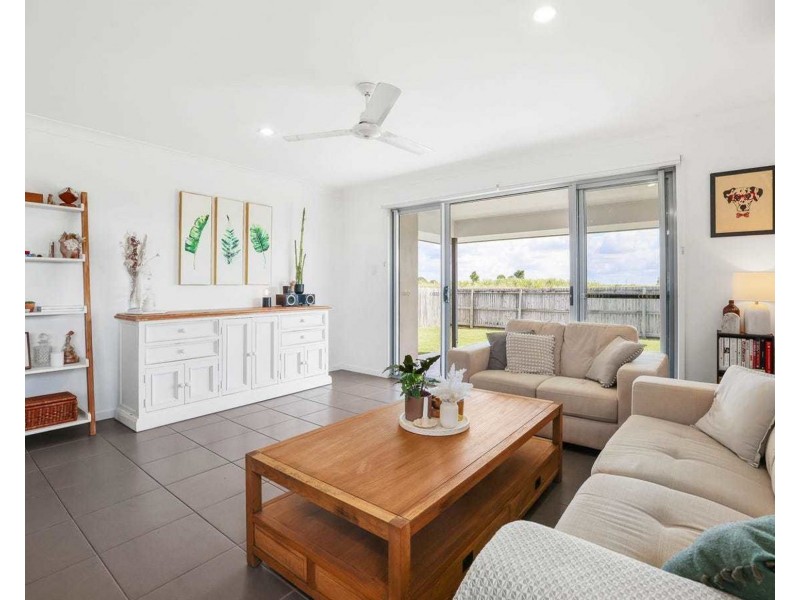 1 Foster Drive, Bundaberg North QLD 4670