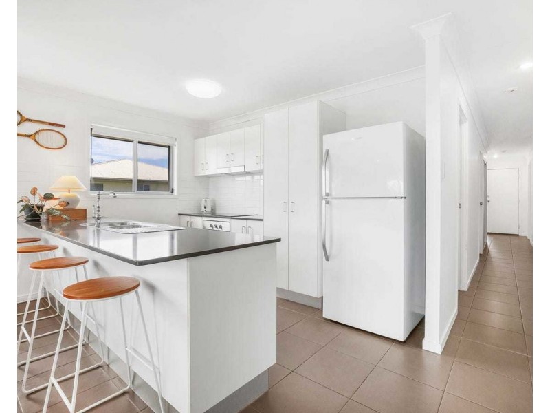 1 Foster Drive, Bundaberg North QLD 4670