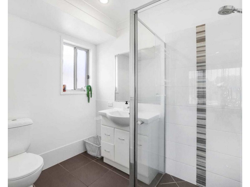 1 Foster Drive, Bundaberg North QLD 4670