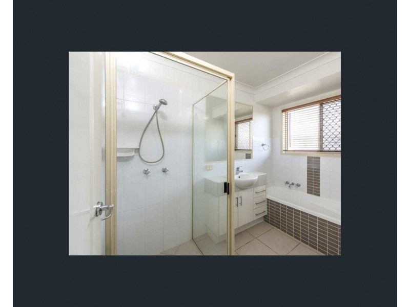 10 Tree Close, Thabeban QLD 4670