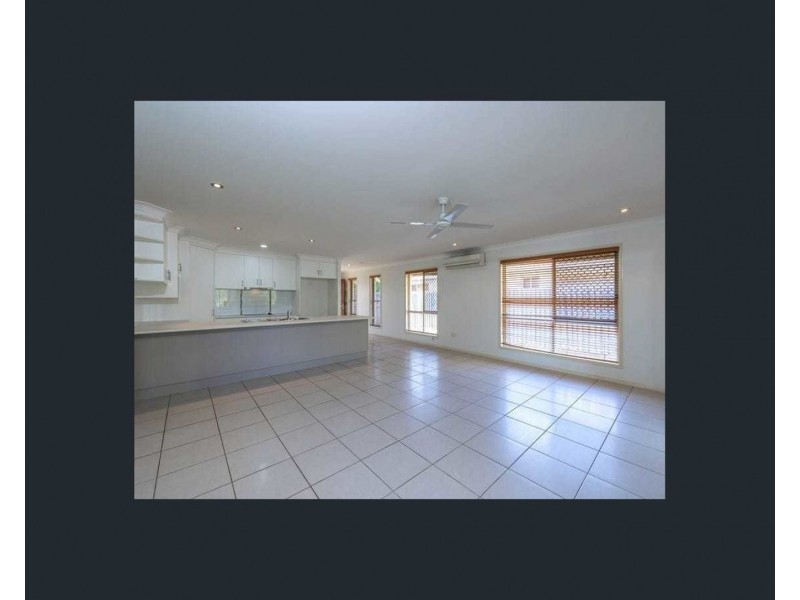 10 Tree Close, Thabeban QLD 4670