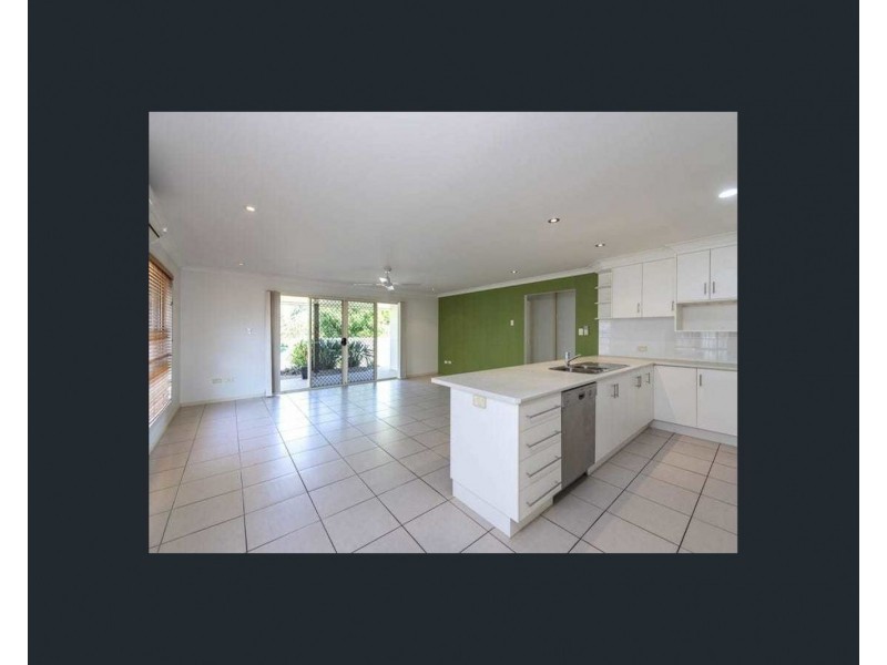 10 Tree Close, Thabeban QLD 4670