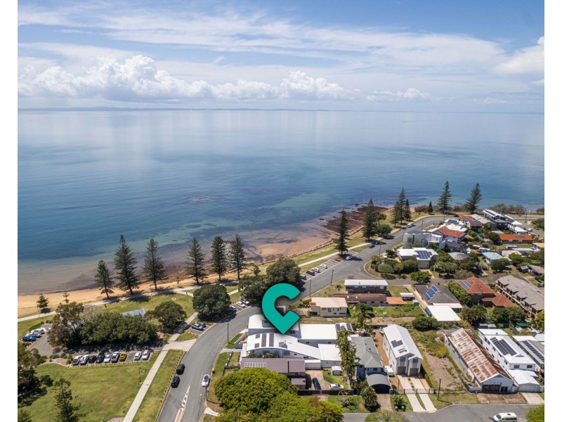 21 Kennedy Esplanade, Scarborough QLD 4020