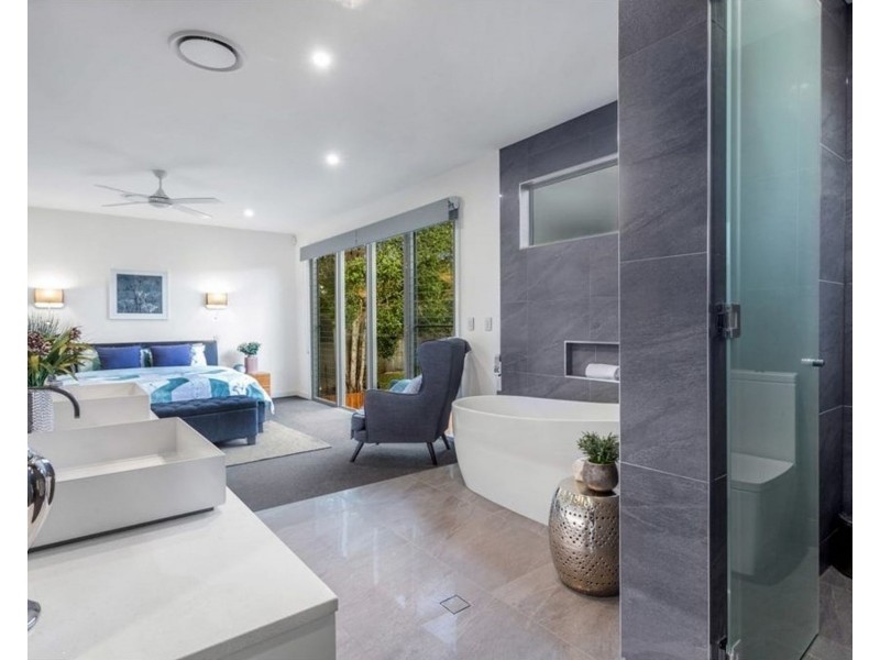 38 Hilda Street, Alderley QLD 4051