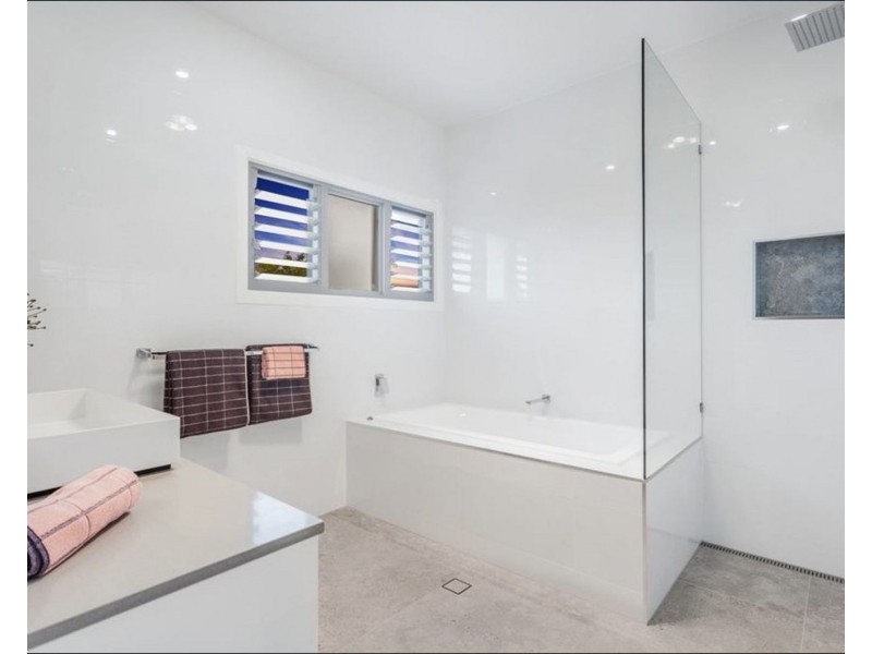 38 Hilda Street, Alderley QLD 4051