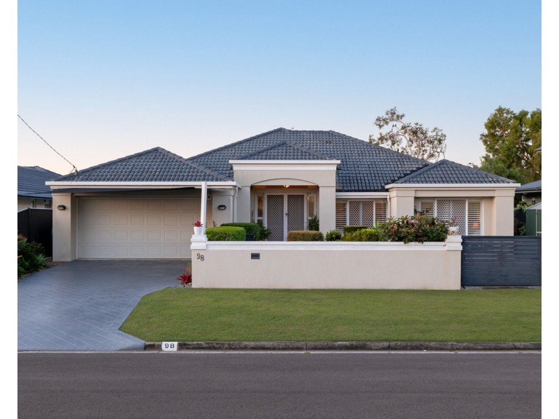 98 Lamerough Parade, Pelican Waters QLD 4551