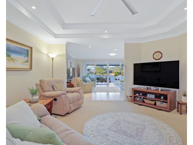 98 Lamerough Parade, Pelican Waters QLD 4551