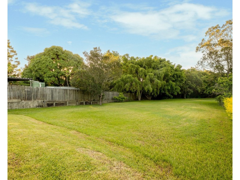 7 Dorloo Street, Deagon QLD 4017