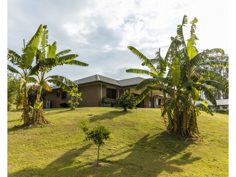 11-25 Gainsborough Drive, D’aguilar QLD 4514