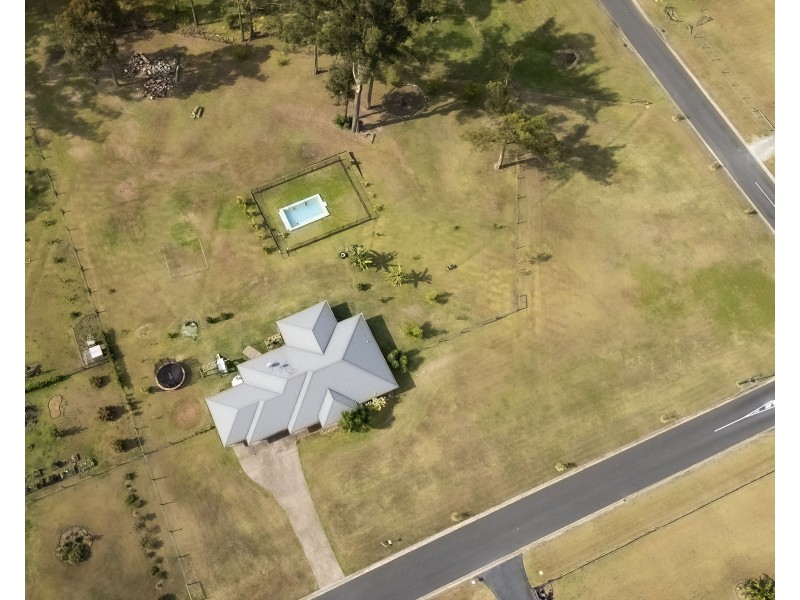 11-25 Gainsborough Drive, D’aguilar QLD 4514