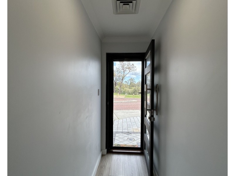 85 Gateway Boulevard, Canning Vale WA 6155