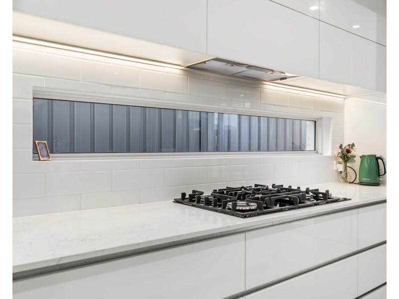 6 Jumilla Way, Caversham WA 6055