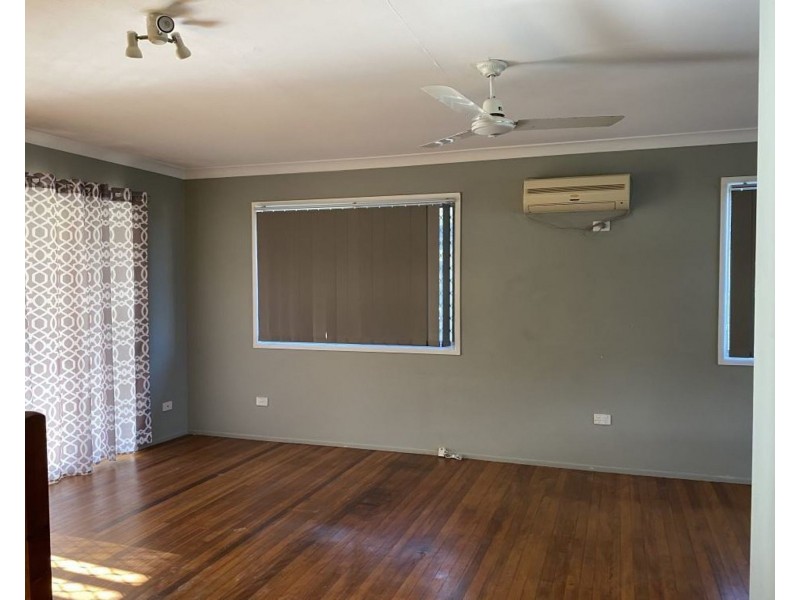 38 Spencer Street, Lawnton QLD 4501