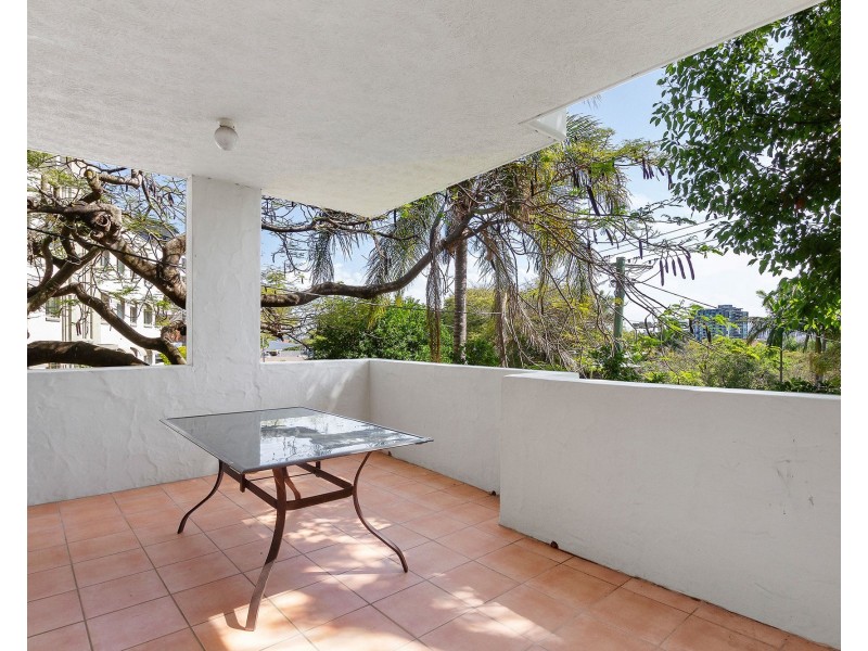 1/11 Ford street, Clayfield QLD 4011