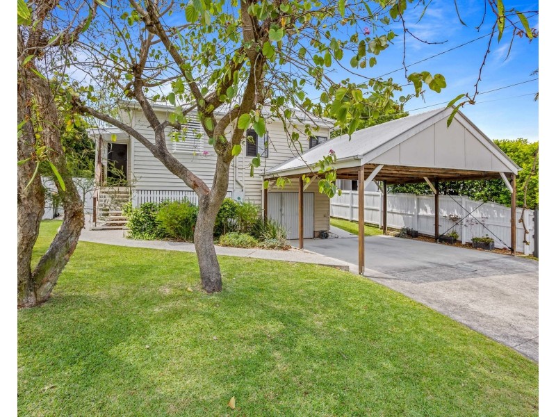 22 Arundal Street, Brighton QLD 4017