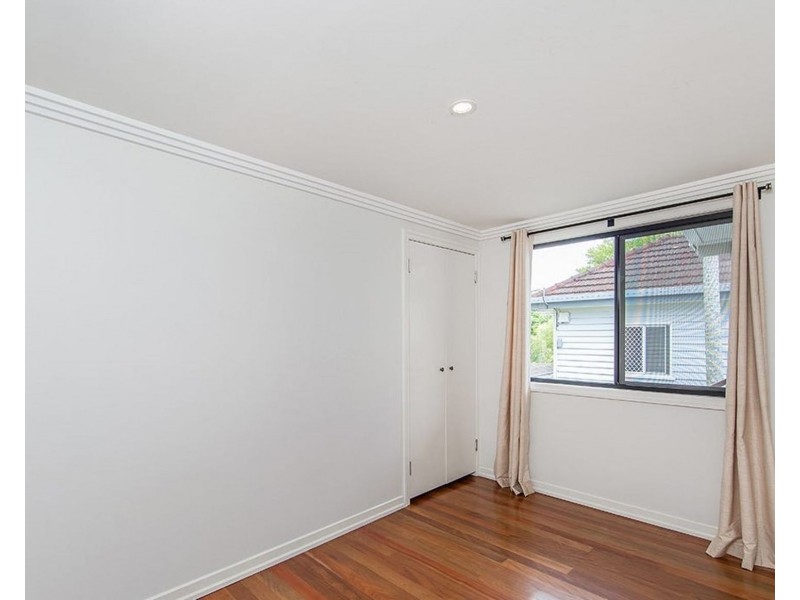 22 Arundal Street, Brighton QLD 4017