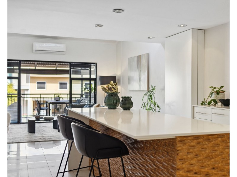 4/218 Carr Place, Leederville WA 6007