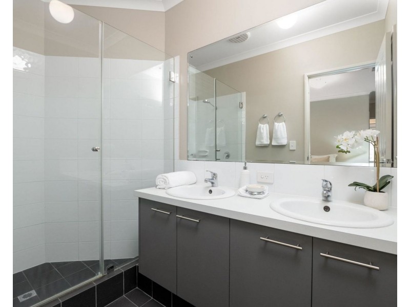 43 Clavering Road, Bayswater WA 6053