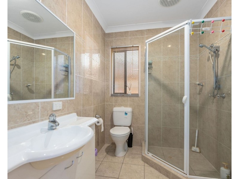 30 The Peninsula, Helensvale QLD 4212