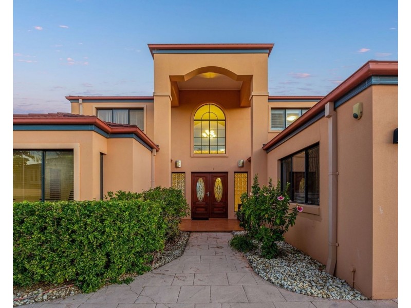 30 The Peninsula, Helensvale QLD 4212